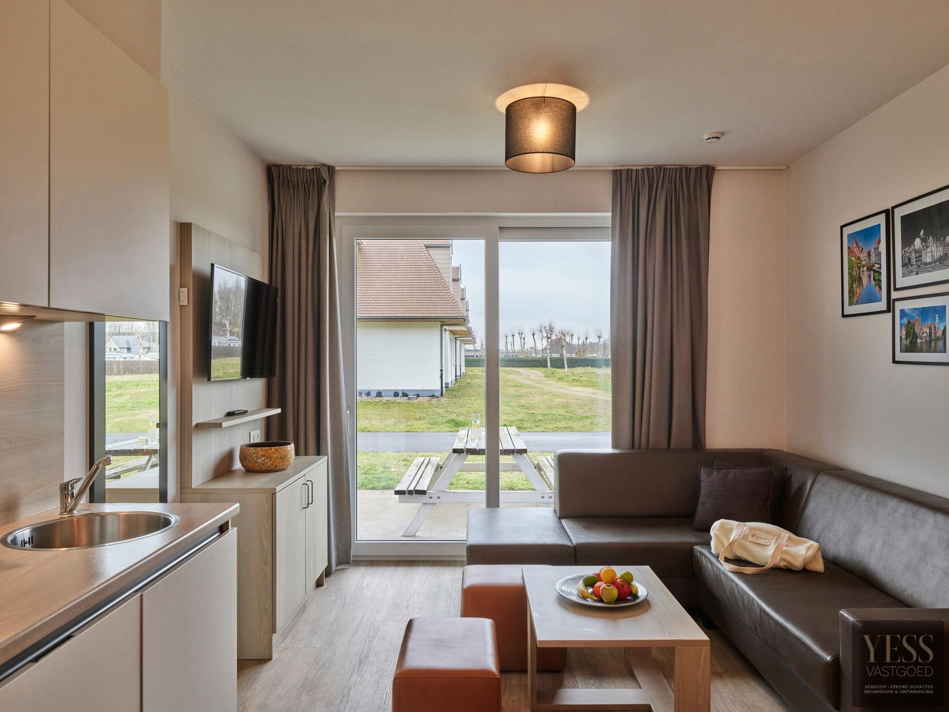 Investering: suite met balkon en mooi uitzicht te Jabbeke